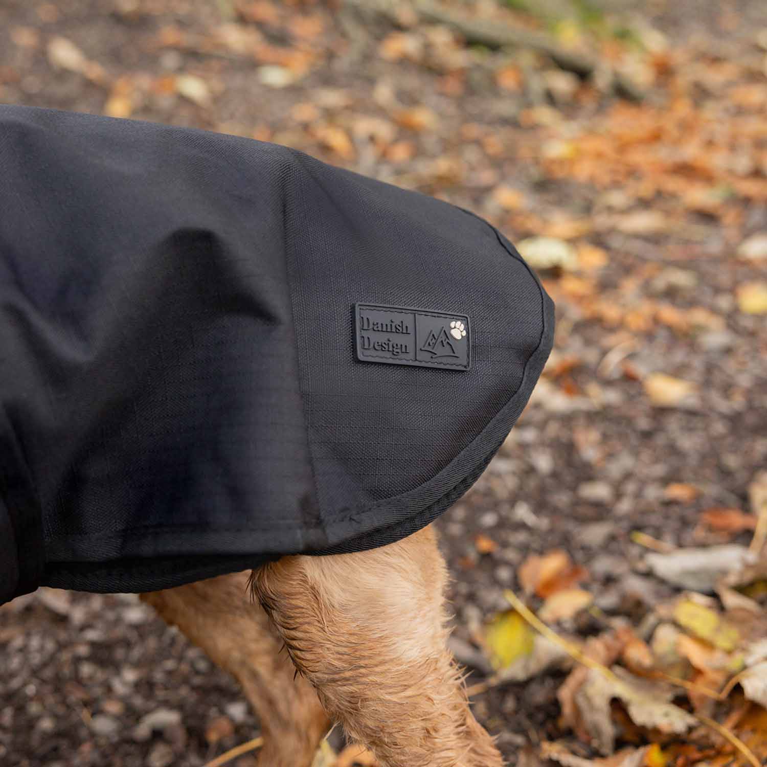 Danish Design 3-in-1 Dog Coat - Black - Image 11