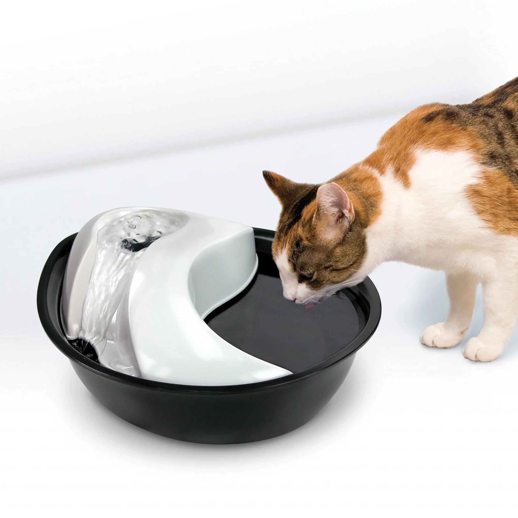 Pioneer Pet Raindrop Plastic Pet Fountain - 1.8 Litres - Image 2