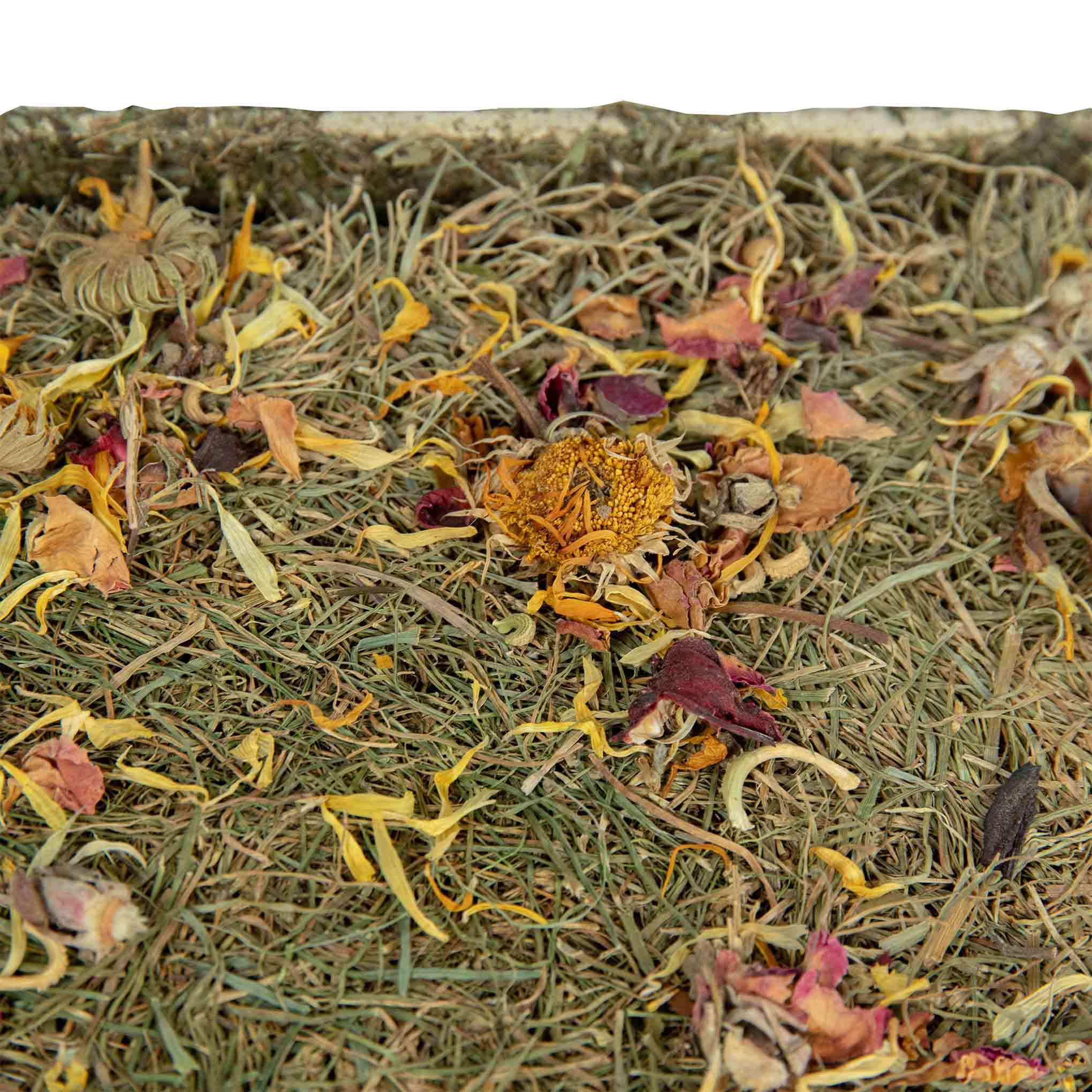 Rosewood Naturals Nibble N Dig Meadow Small Pet Treat - Image 4